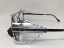 Load image into Gallery viewer, Design For Vision LOUPE Dental Surgical Telescope Glasses Side Guards and Case