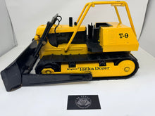 Load image into Gallery viewer, Vintage 1976 Mighty Tonka T-9 Bulldozer