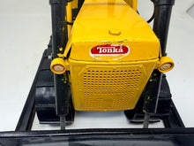 Load image into Gallery viewer, Vintage 1976 Mighty Tonka T-9 Bulldozer