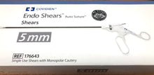 Load image into Gallery viewer, Endo Shears Auto Suture 5mm Single-Use Box of 6 REF 176643 EXP 2028