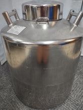 Load image into Gallery viewer, Union Carbide Linde Liquid nitrogen refrigerator LR-35-9