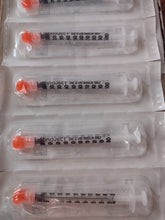 Load image into Gallery viewer, Monoject Insulin Syringe Luer Lock Tip Cap 1mL 1188100777 Case of 240